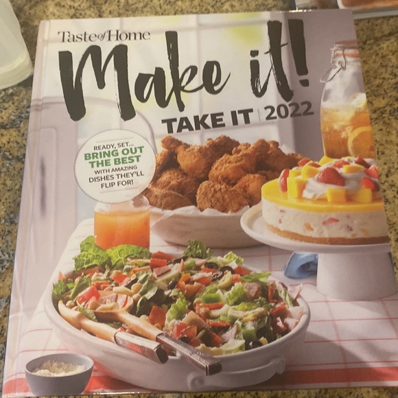 Three Taste of home cookbooks - Picture 4 of 4